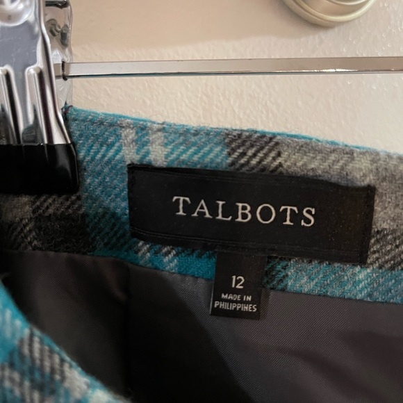 Talbots flannel wool plaid skirt. Size 12. Teal, black and gray plaid. - Picture 2 of 3
